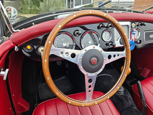 MG MGA1500