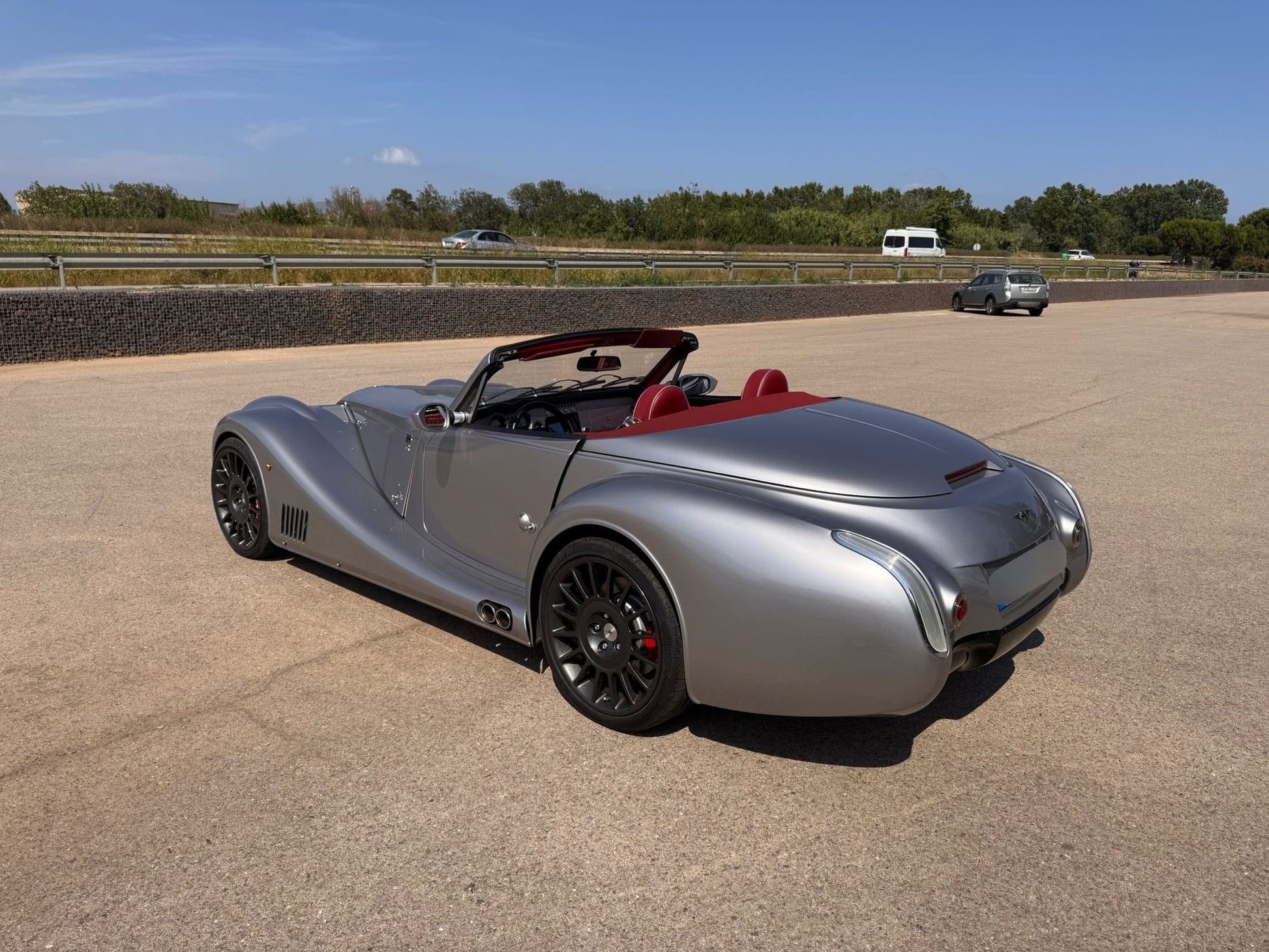 Morgane AERO 8