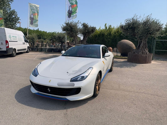 Ferrari GTC 4 Lusso 70e HB